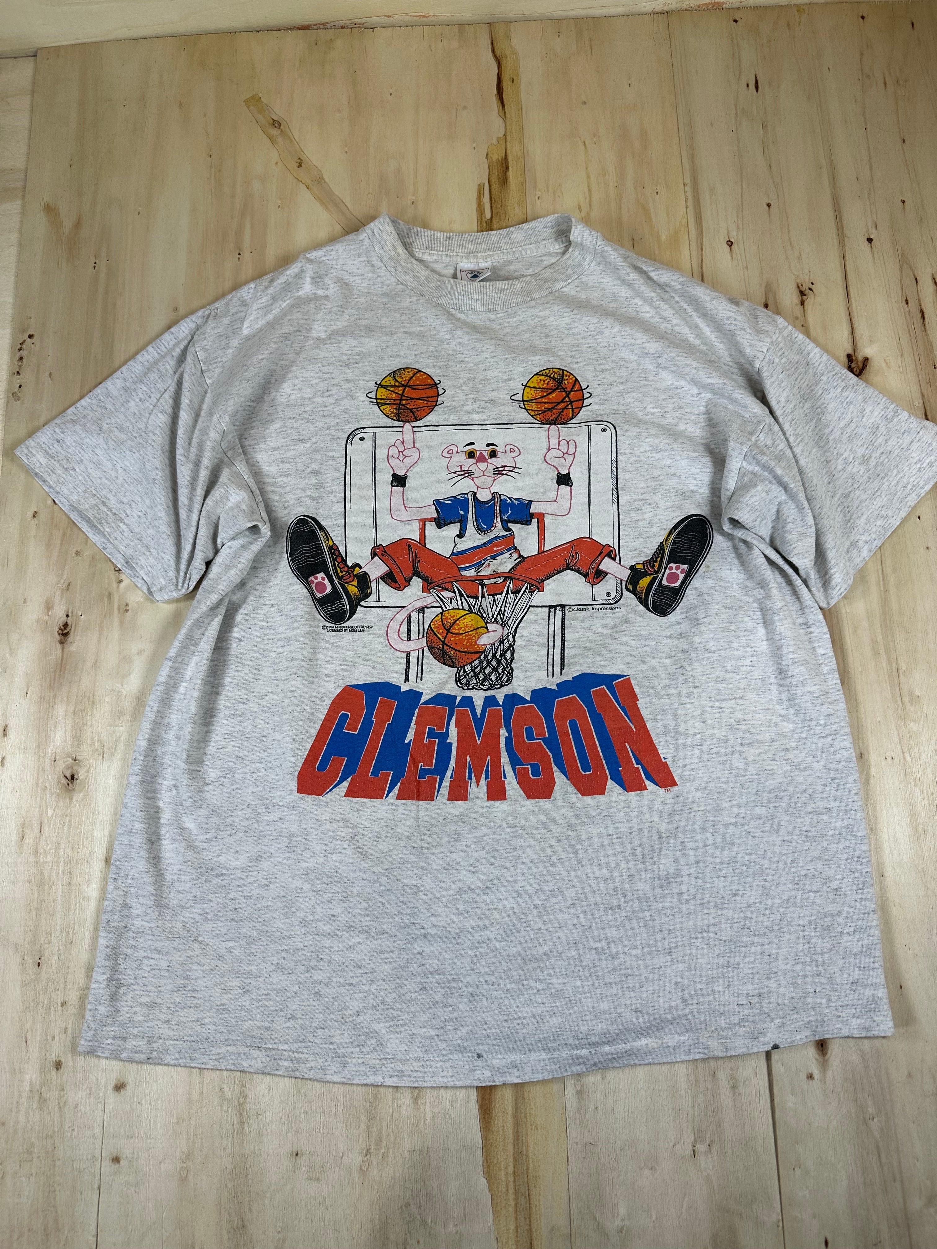 Clemson Tigers Grail Shirt 1993 Pink Panther NCAA Basketball Delta Tag Made USA
