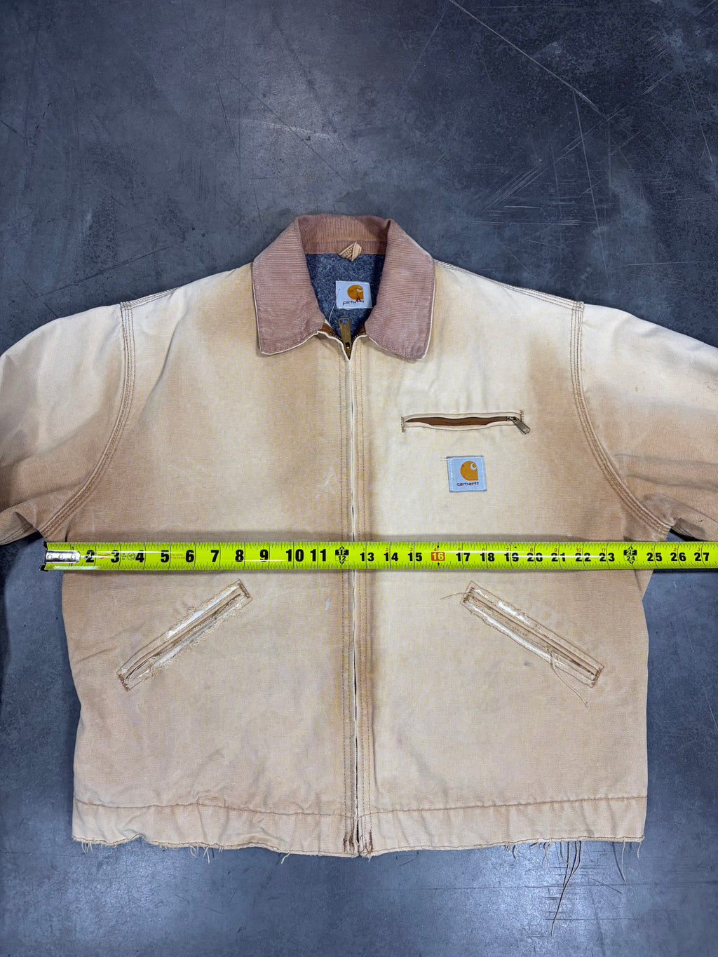 Vintage Blanked Lined Faded Carhartt Detroit Jacket J01