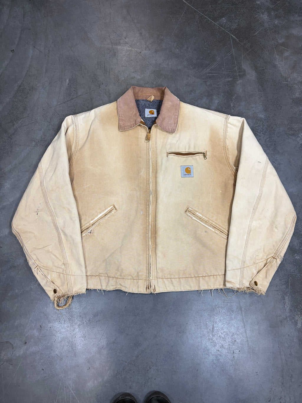 Vintage Blanked Lined Faded Carhartt Detroit Jacket J01
