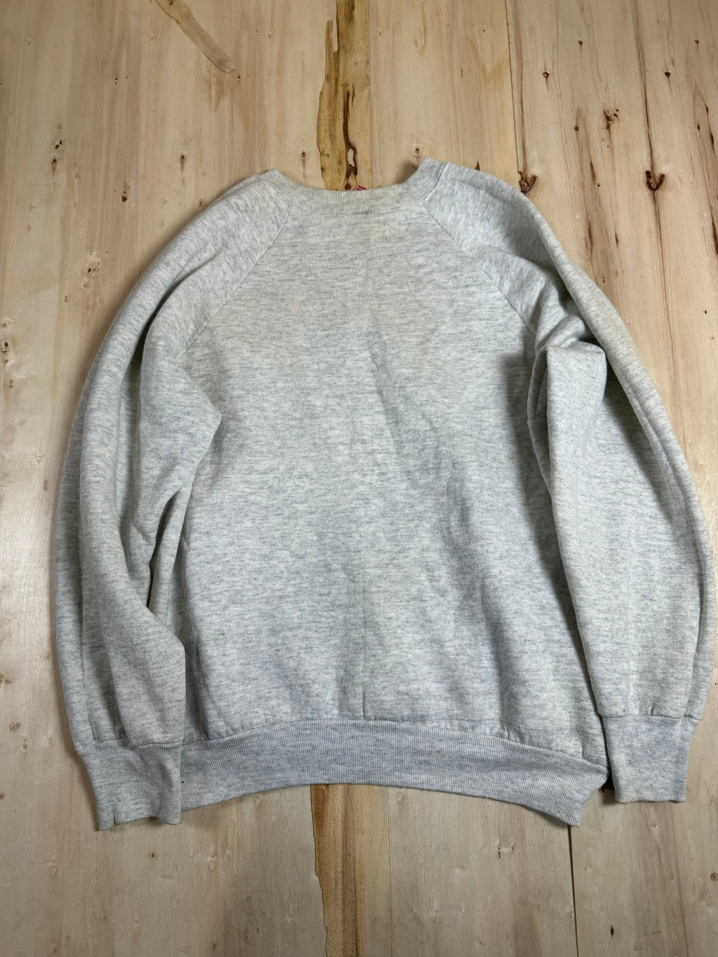 Atlanta Braves Welcome To The Chop Shop VTG Crewneck Fruit Of The Loom Made USA