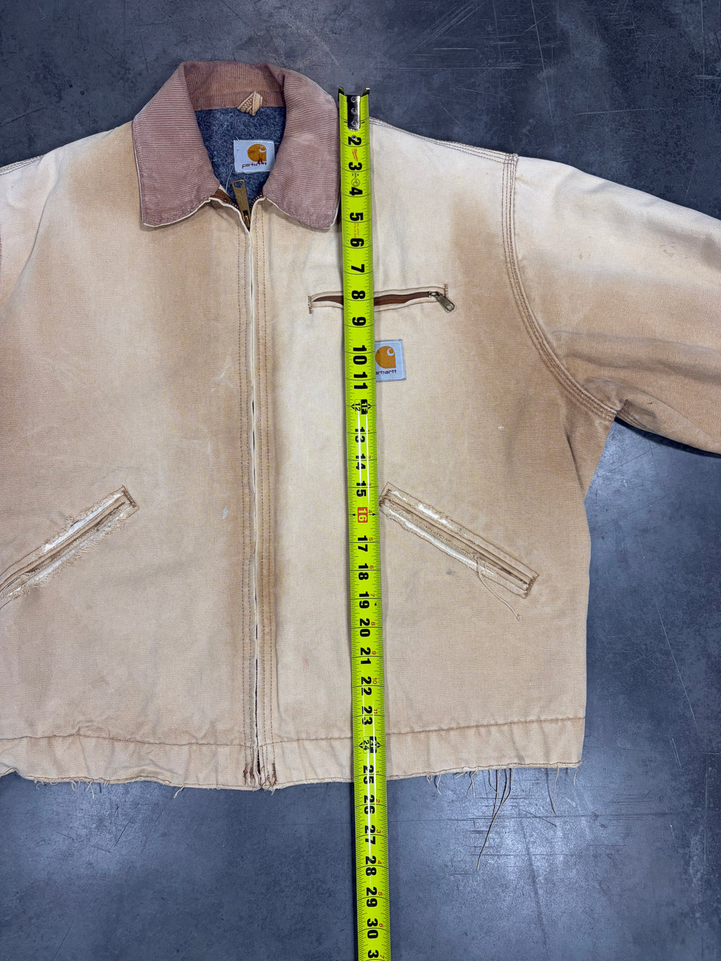 Vintage Blanked Lined Faded Carhartt Detroit Jacket J01