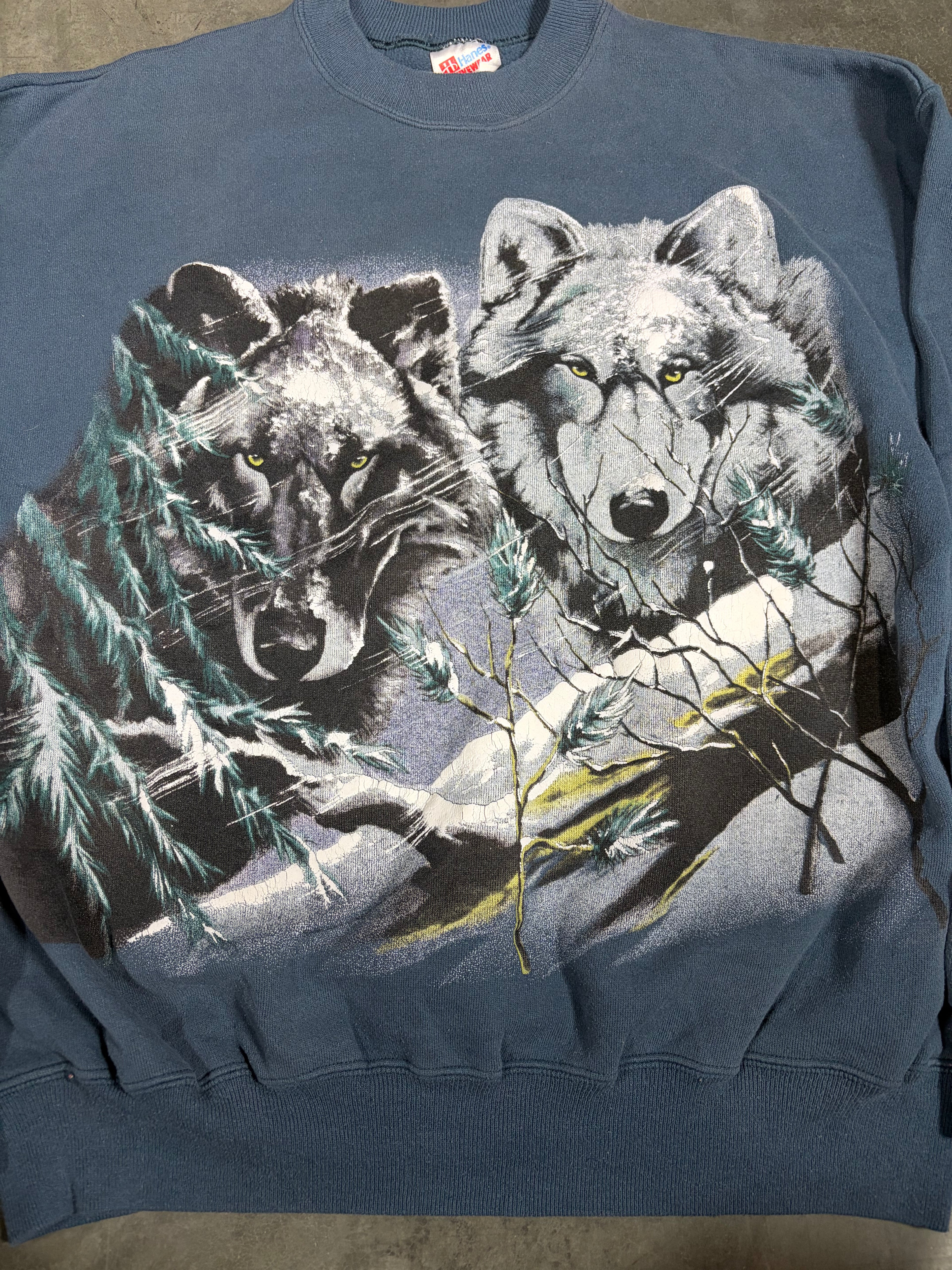 Wolf/nature vintage crewneck